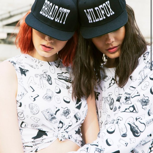 Wildfox & Broad City Comedy Collaboration Tank Top - Picture 1 of 6